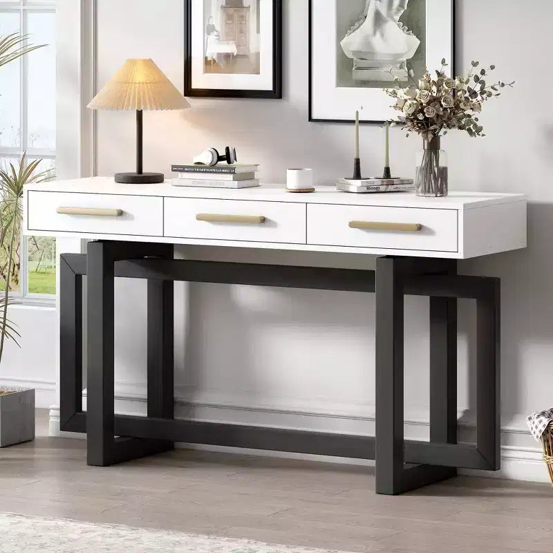Console élégante de 57 pouces avec 3 tiroirs et poignées métalliques - Couloir et entrée