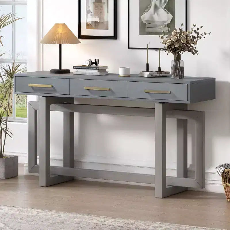 Console élégante de 57 pouces avec 3 tiroirs et poignées métalliques - Couloir et entrée